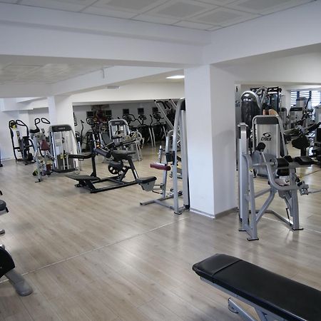 Raay Hotell Brăila Exteriör bild