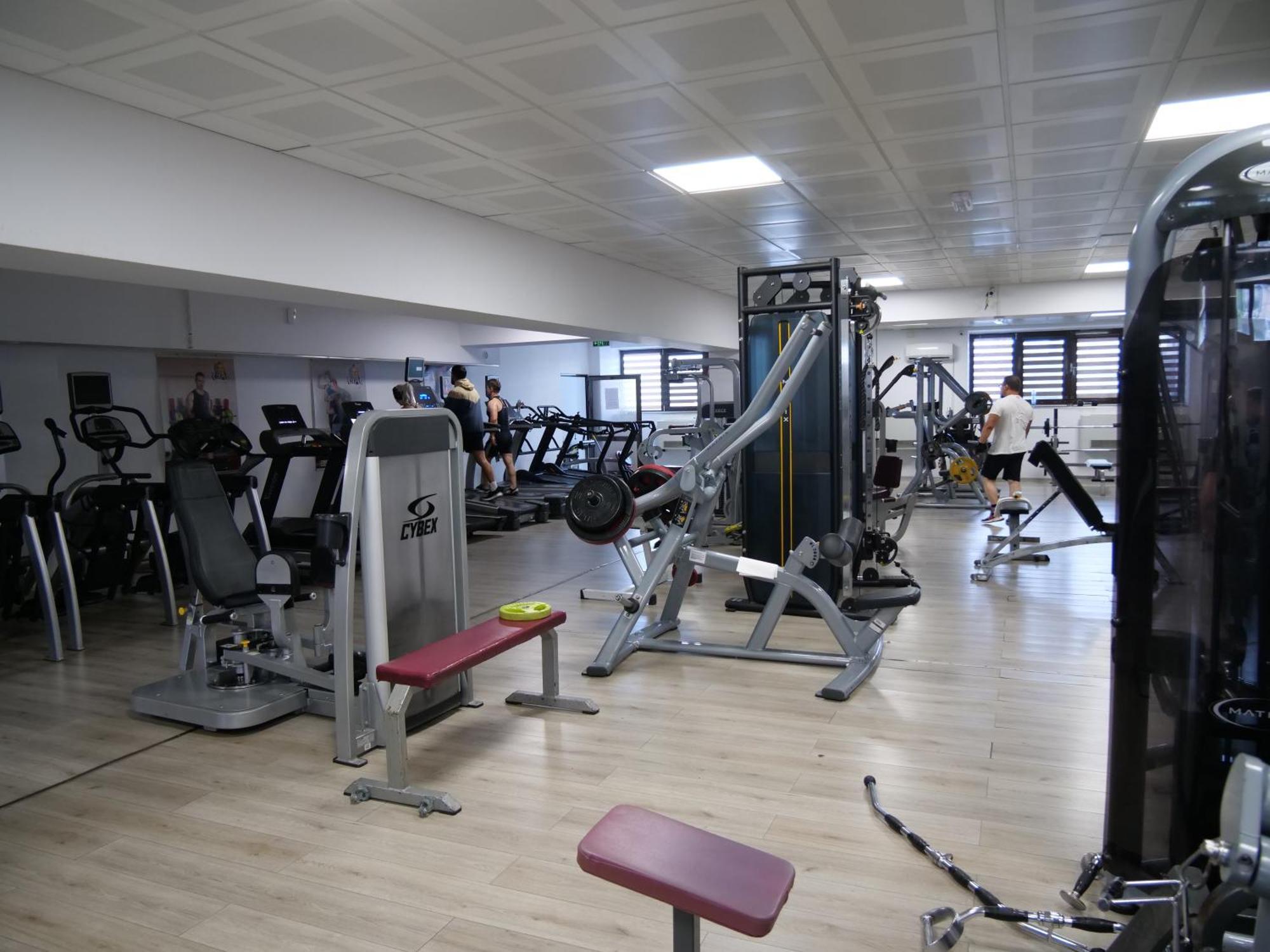 Raay Hotell Brăila Exteriör bild