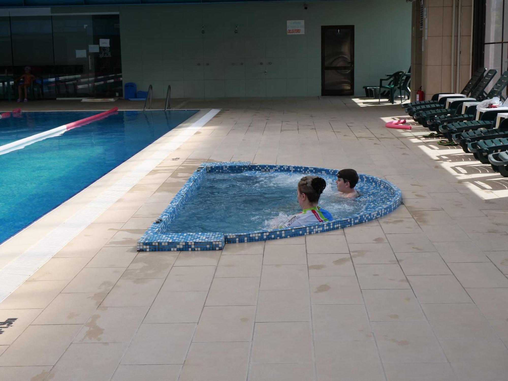 Raay Hotell Brăila Exteriör bild